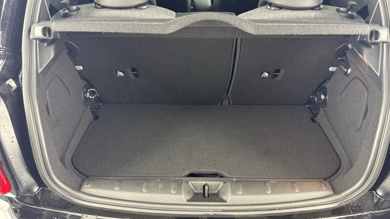 MINI Hatchback 135kW Cooper S Level 2 33kWh 3dr Auto Electric Hatchback